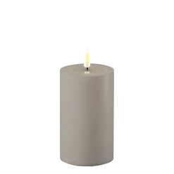 Deluxe Homeart Gartendekoration-LED Real Flame Outdoor Stumpenkerze grau