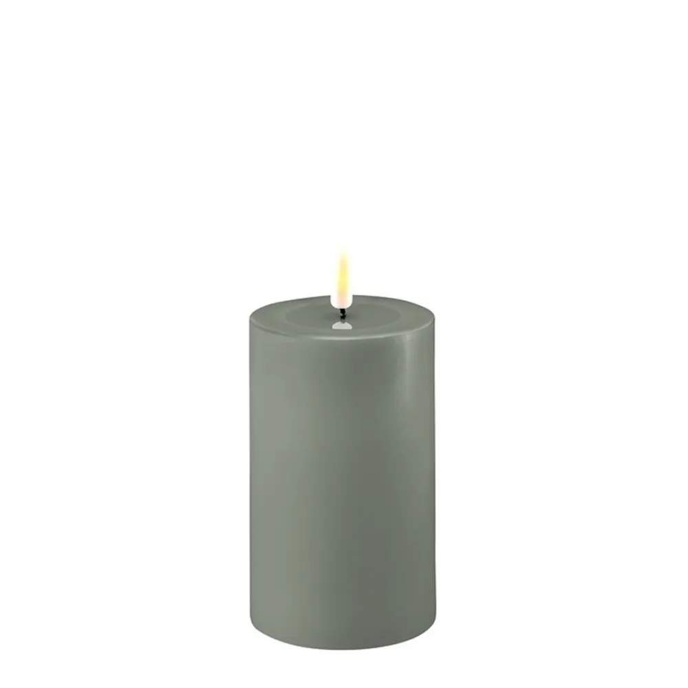 Deluxe Homeart Led-Kerzen & Led-Laternen|Kerzen-LED Stumpenkerze Real Flame salbei green