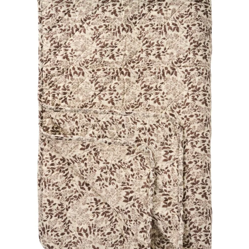 IB Laursen Quilts & Bettwäsche|Decken & Plaids-Quilt mit milky brown Blattmuster