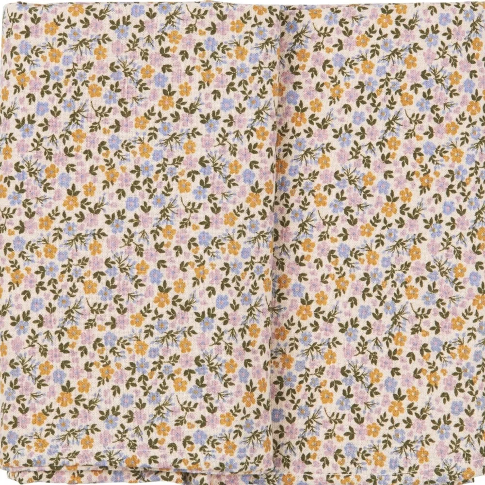 IB Laursen Tischdecken & Tischläufer|Geschirr & Tischdeko Skandinavisch-Tischdecke Line mit kleinen Blumen